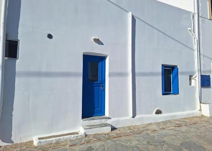 Volto Kythira Town